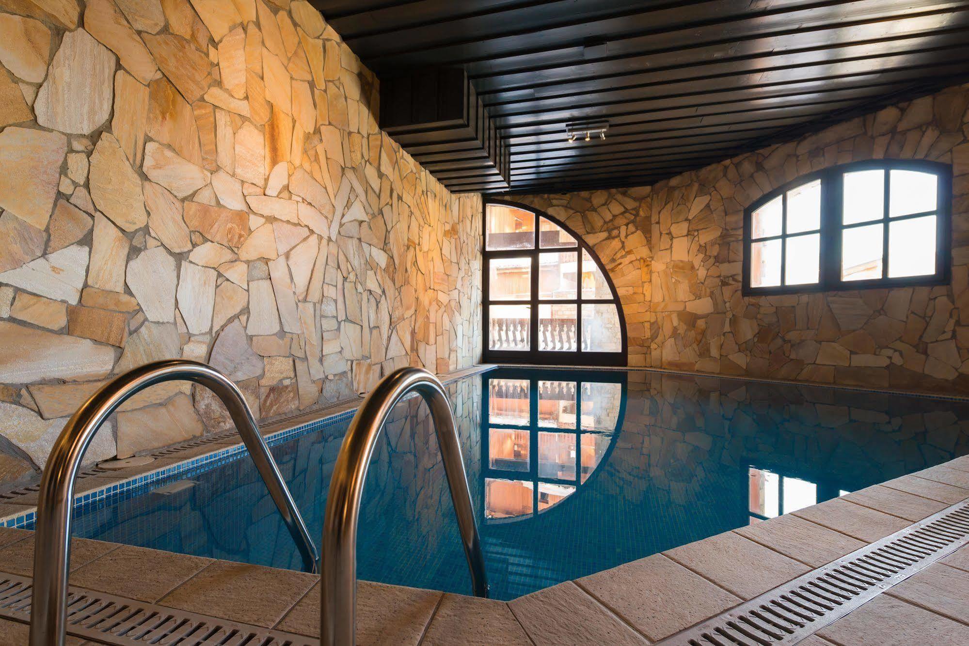 Chalet Altitude Val Thorens Aparthotel Bagian luar foto